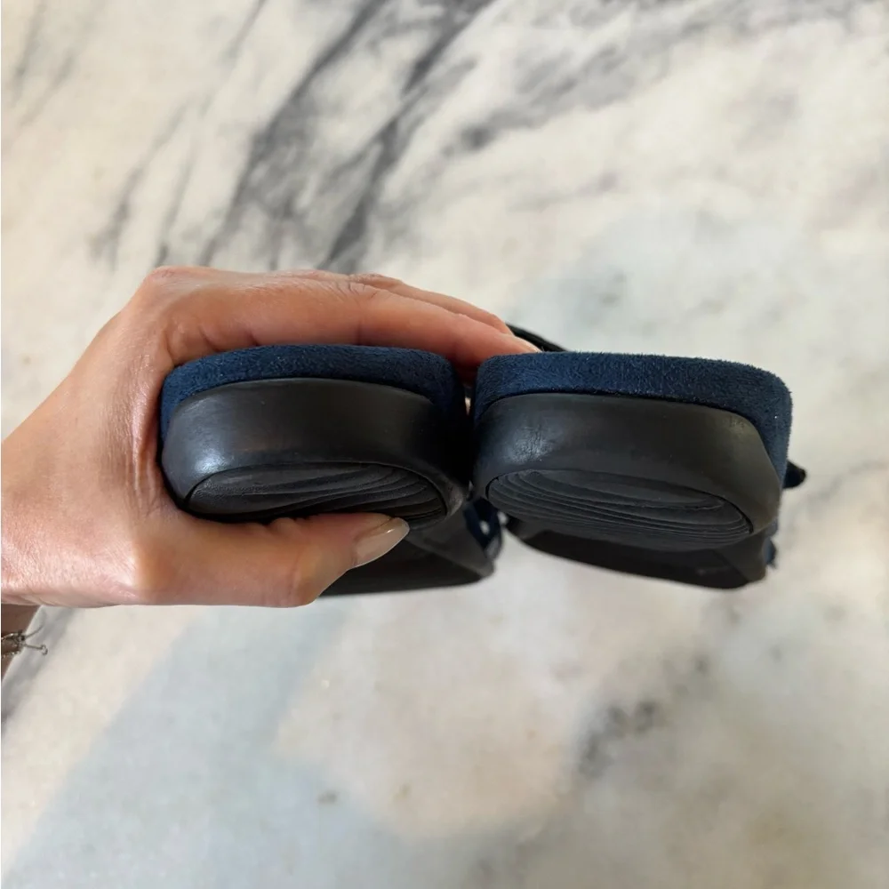 Vionic Snakeskin Skylar Slide Sandals in Navy Sz 7 - Picture 3 of 5